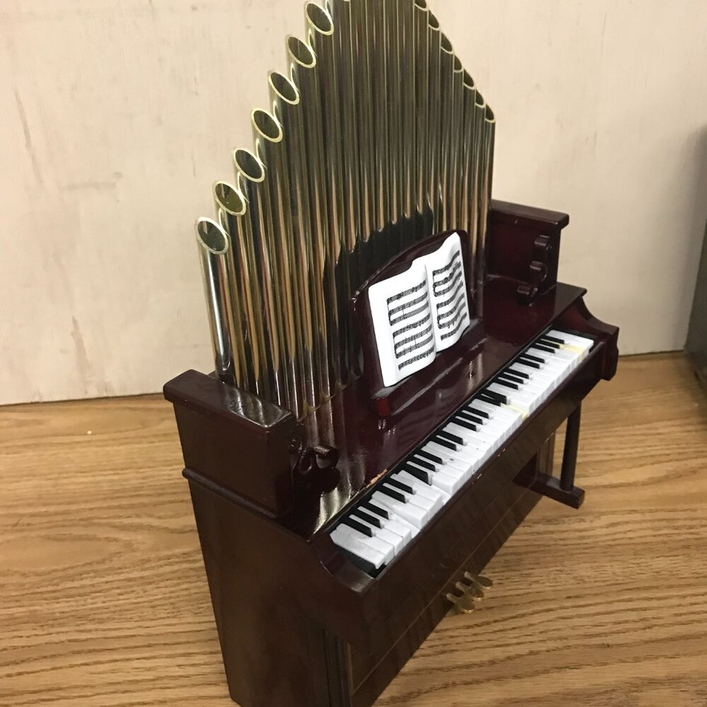 Mr. Christmas musical Holiday Fun Organ Piano Inspirational & Christmas - Picture 8 of 11